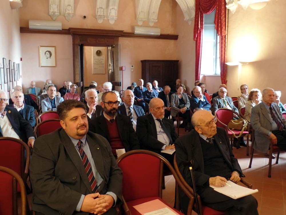 in prima fila Alessandro Mella e Nerio Nesi seguono il convegno