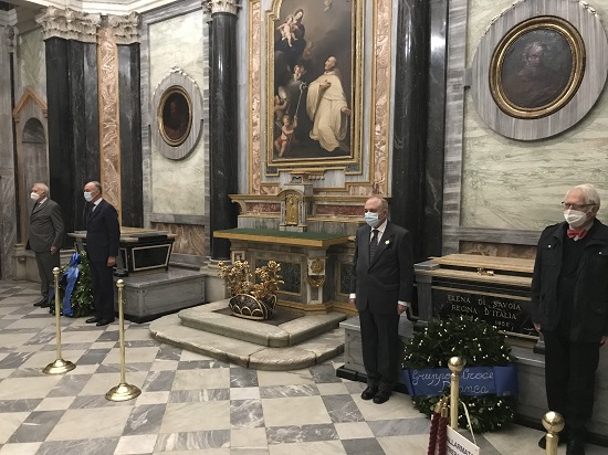 La cappella San Bernardo durante l'omaggio alle Tombe Reali.